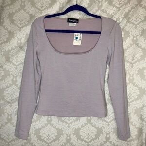 Bisou Bisou Gray Fitted Long Sleeve Blouse